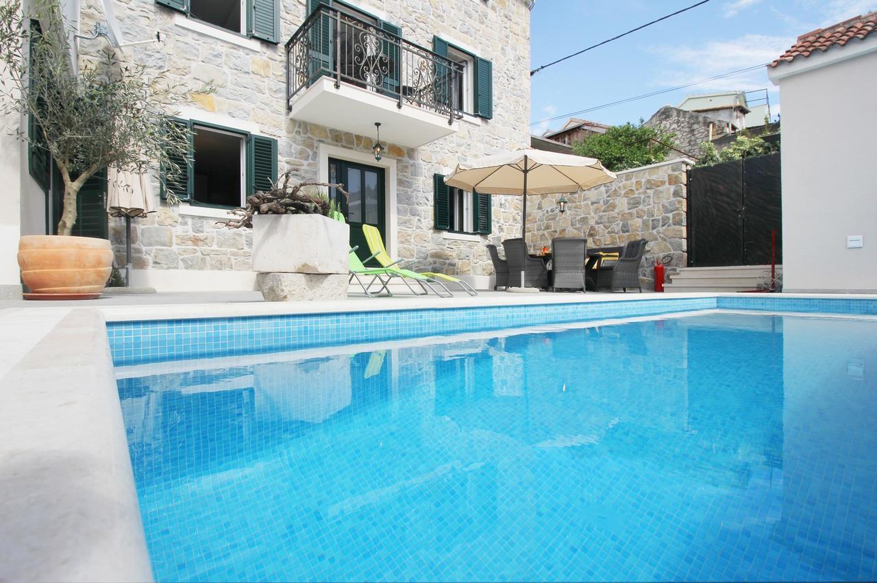 Villa Filipetti With Heated Pool Makarska Exteriör bild