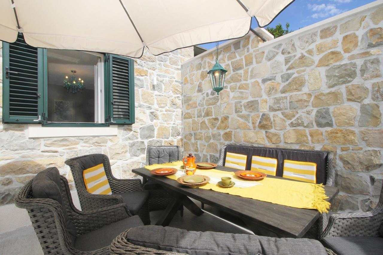 Villa Filipetti With Heated Pool Makarska Exteriör bild